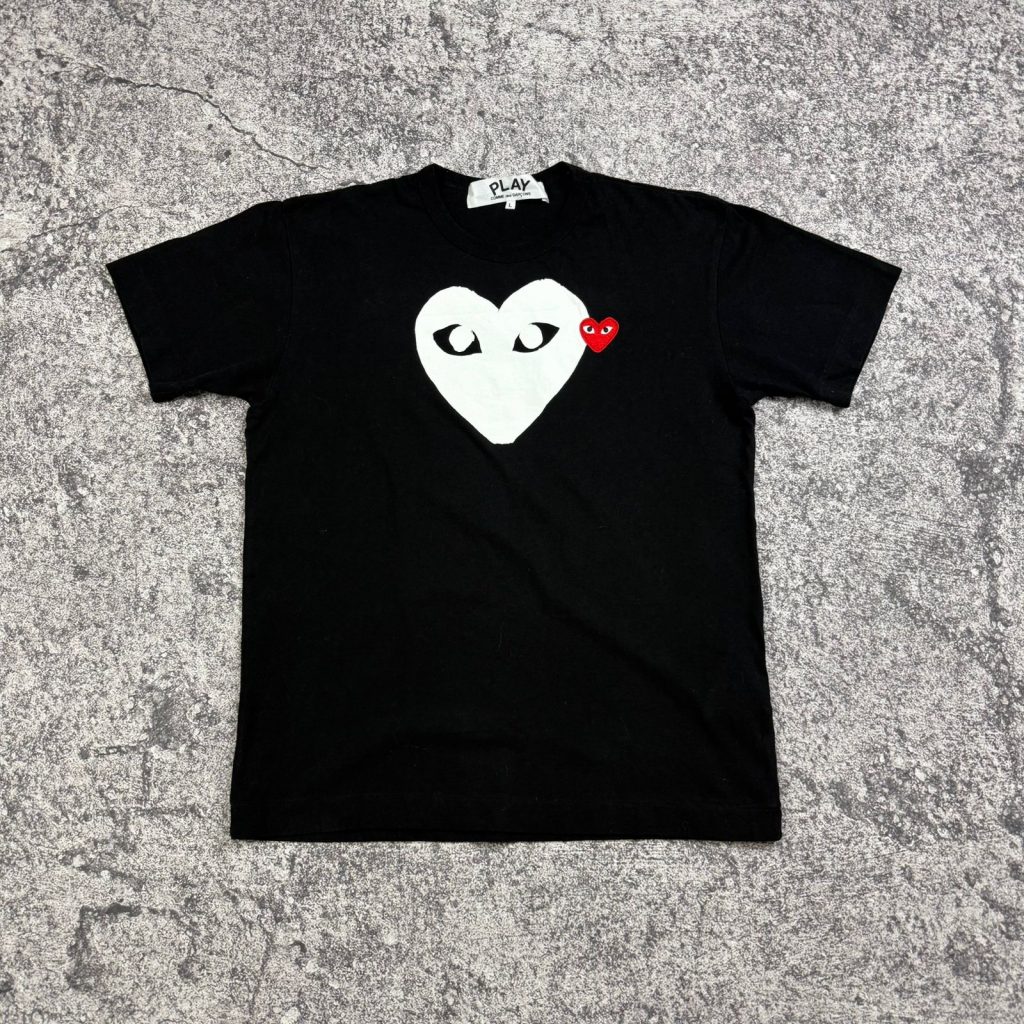 Comme Des Garçons Play Tee
