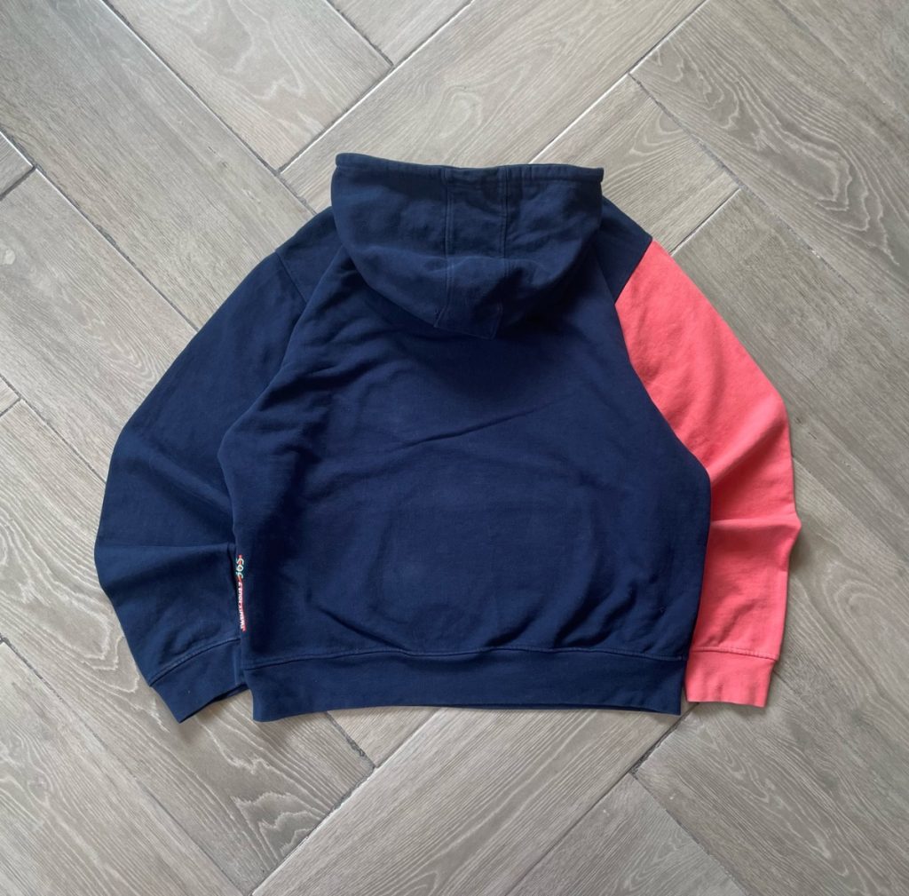 Hoodie Staple