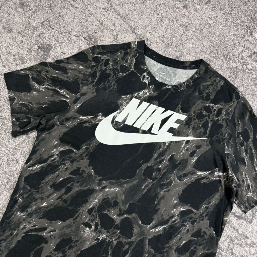 Nike Tee