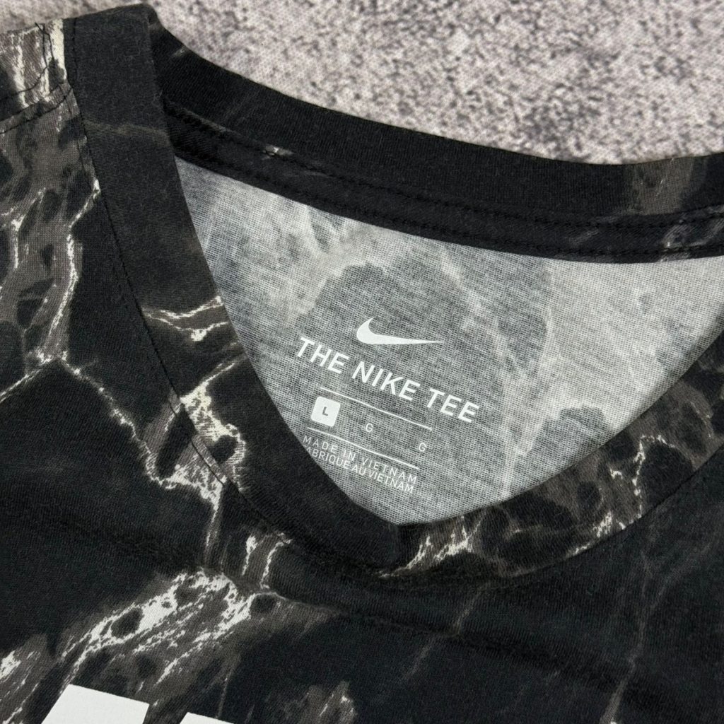 Nike Tee