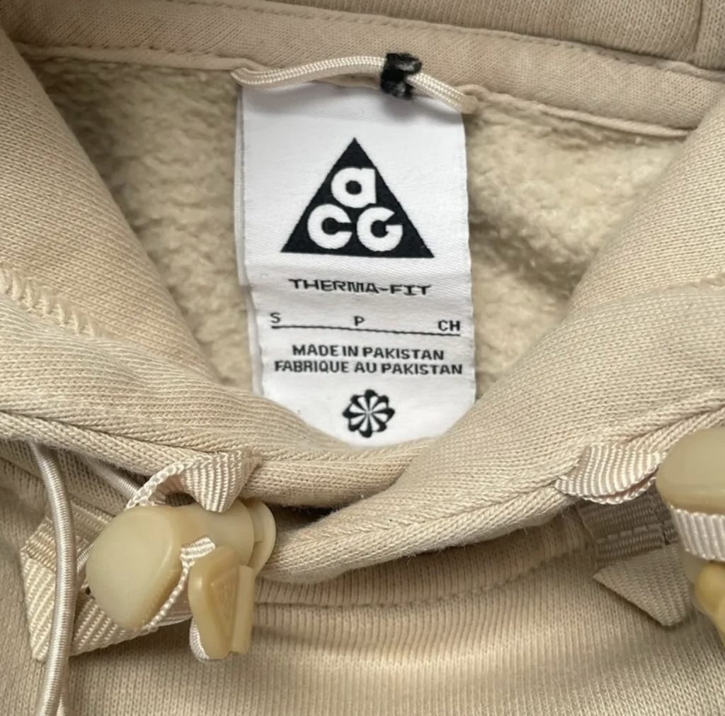 ACG Center Swoosh Hoodie