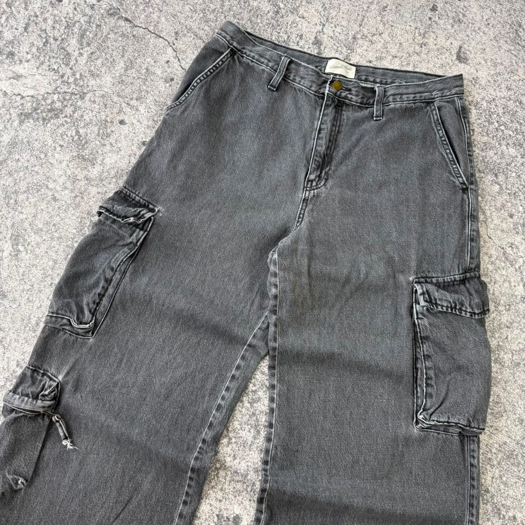 Universal Thread Cargo Pants